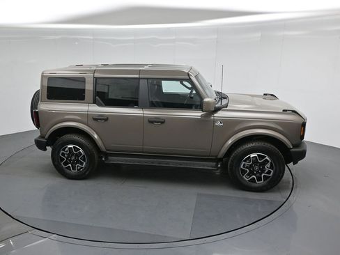 New 2026 Ford Bronco Outer Banks image 53