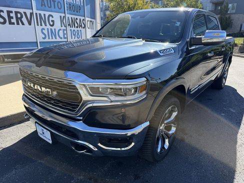 Used 2020 RAM 1500 Limited image 10