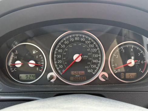 Used 2005 Chrysler Crossfire Limited RWD image 19
