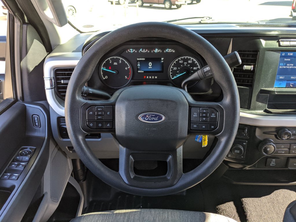 Used 2023 Ford F250 XL w/ STX Appearance Package AWD/4WD image 10