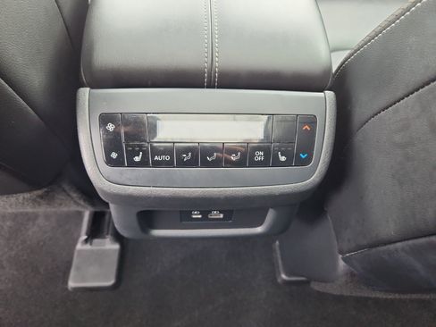 Used 2022 Nissan Pathfinder SL w/ SL Premium Package image 27