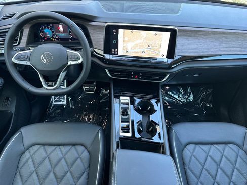 New 2026 Volkswagen Atlas SEL Premium R-Line AWD/4WD image 12