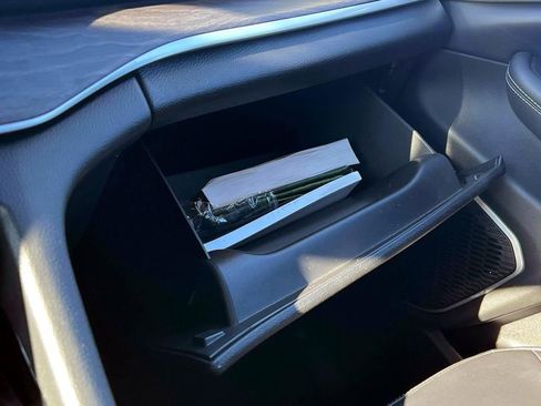 Certified 2023 Jeep Grand Cherokee Limited image 28