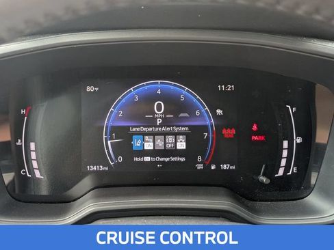 Used 2026 Toyota Corolla SE FWD image 17
