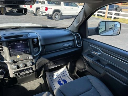 Used 2020 RAM 1500 Big Horn AWD/4WD image 20