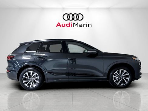 New 2025 Audi Q6 e-tron Premium Plus image 6