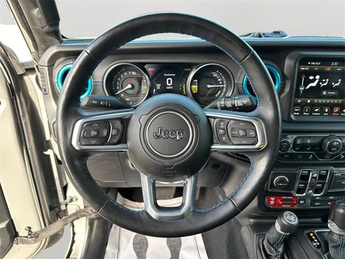 Used 2021 Jeep Wrangler Unlimited Rubicon 4xe w/ Advanced Safety Group image 19