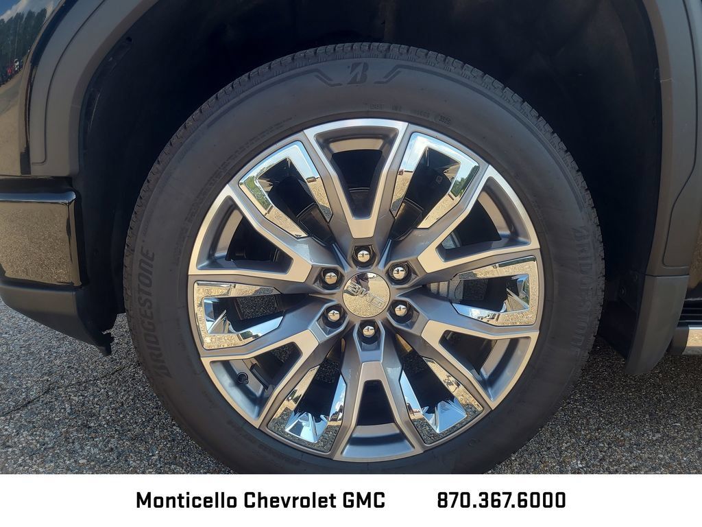 Certified 2026 GMC Sierra 1500 Denali w/ Denali Reserve Package AWD/4WD image 11