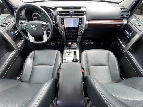Used 2023 Toyota 4Runner Limited AWD/4WD image 10