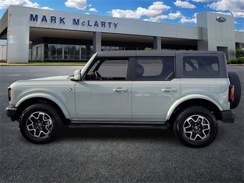 Certified 2024 Ford Bronco Outer Banks image 6