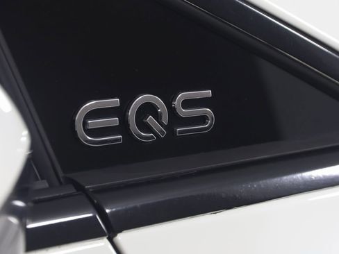 Used 2022 Mercedes-Benz EQS 450+ Sedan image 47