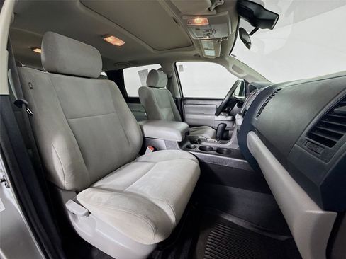 Used 2021 Toyota Sequoia SR5 image 28