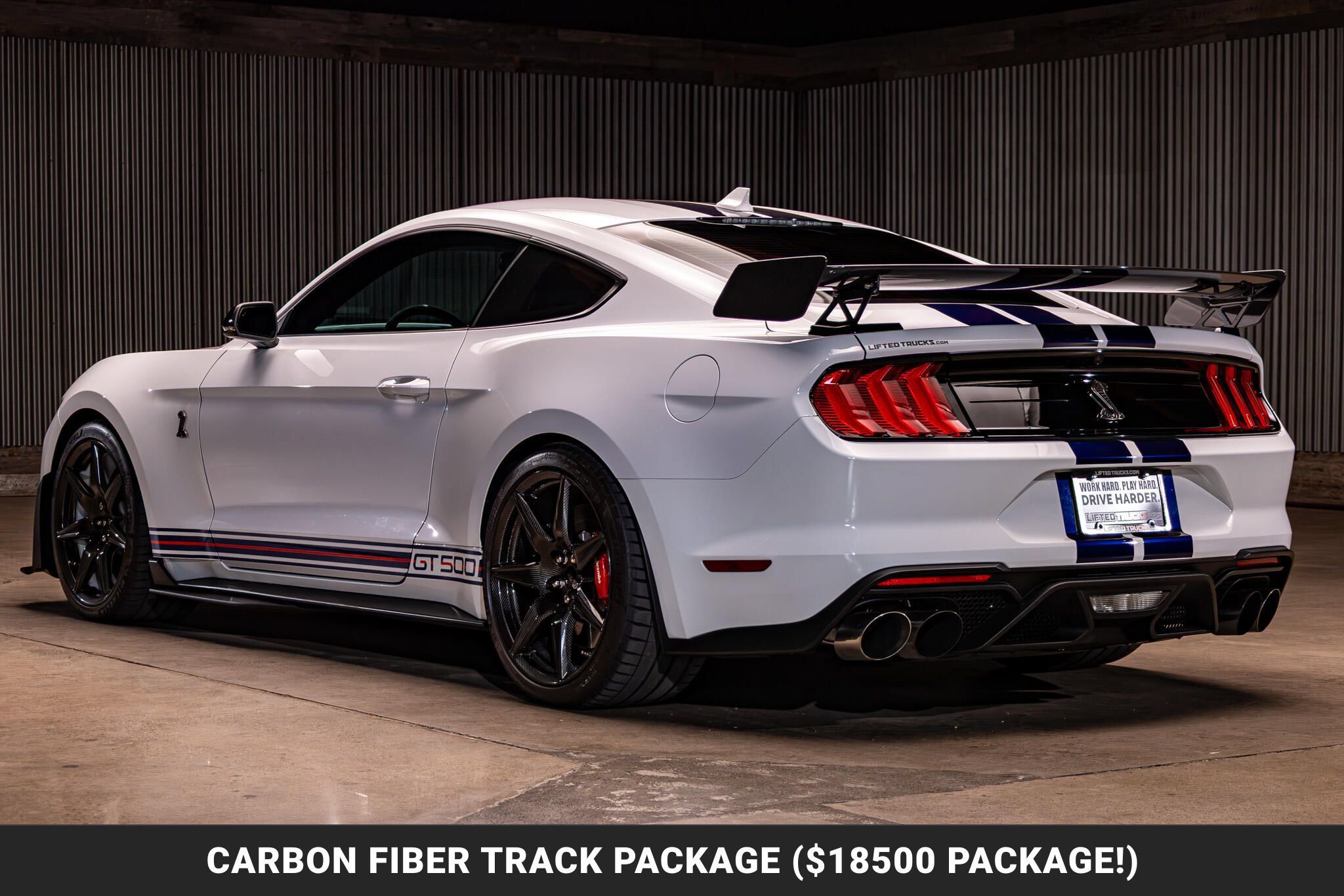 Used 2022 Ford Mustang Shelby GT500 w/ Carbon Fiber Track Pack RWD image 6