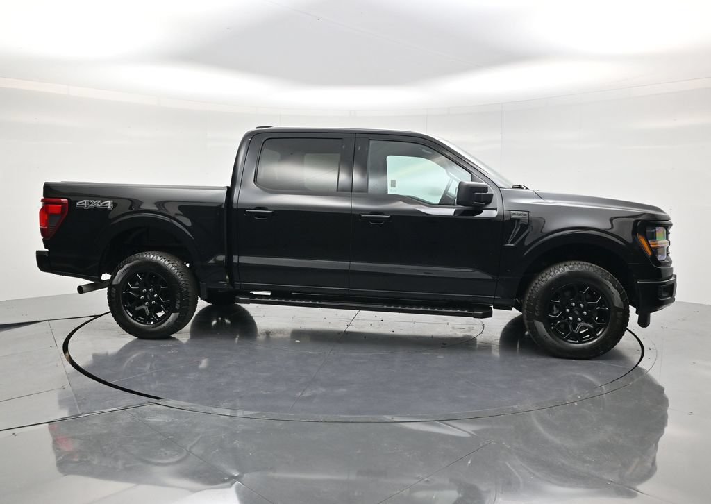 Used 2025 Ford F150 XLT w/ Equipment Group 301A Standard AWD/4WD image 4