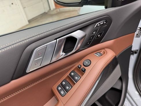 New 2026 BMW X7 xDrive40i image 11