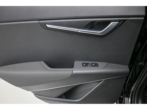 New 2025 Kia Niro Wave w/ Wave Preserve Package image 10