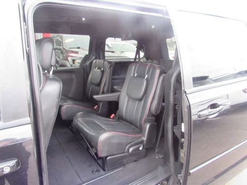 Used 2017 Dodge Grand Caravan GT image 20