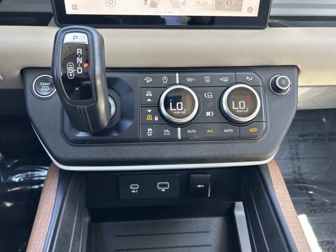 Used 2024 Land Rover Defender 110 S AWD/4WD image 29