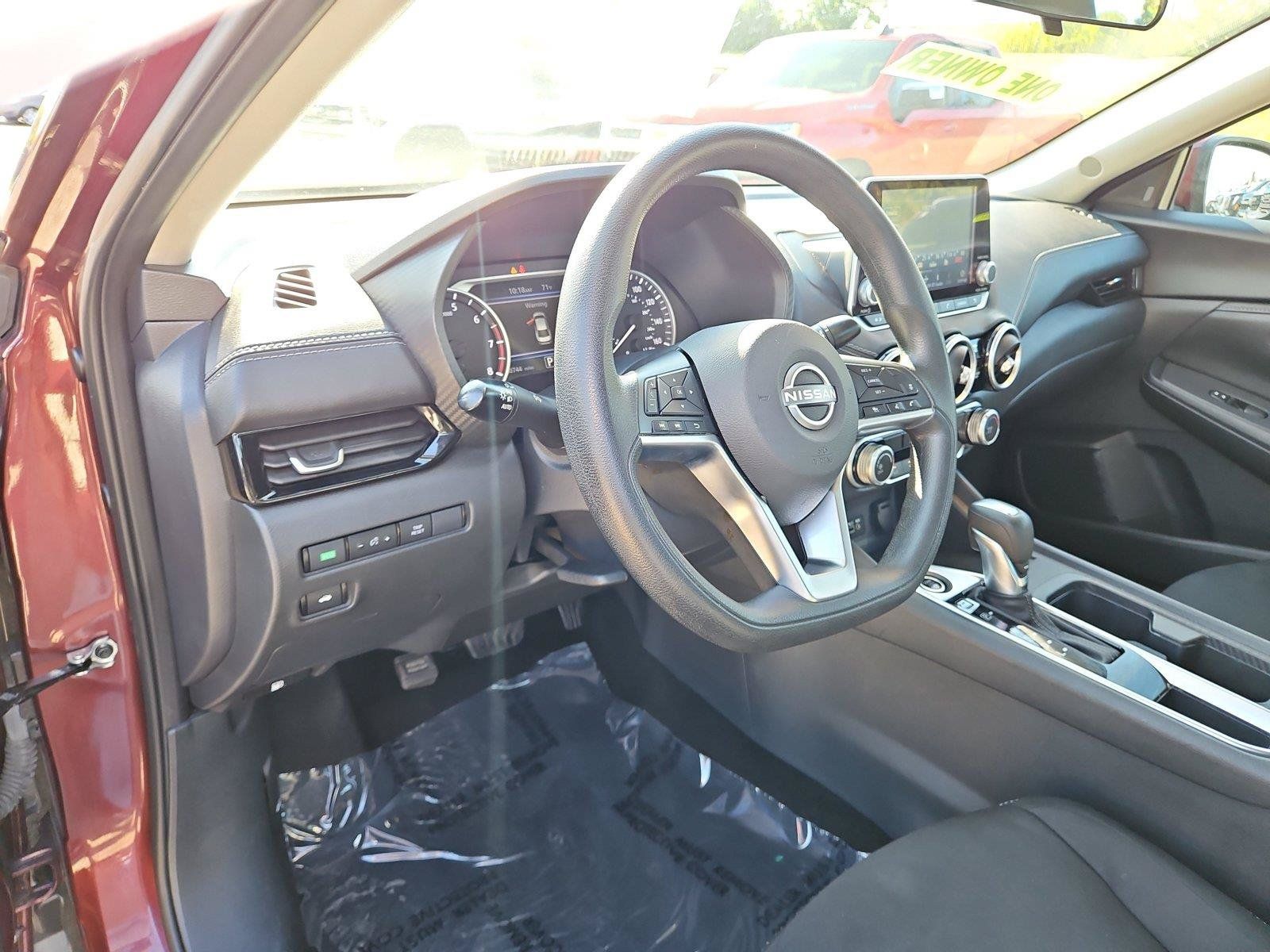 Used 2024 Nissan Sentra SV FWD image 18