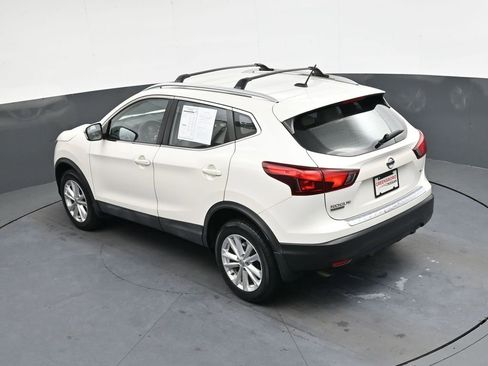 Used 2018 Nissan Rogue Sport SV image 29