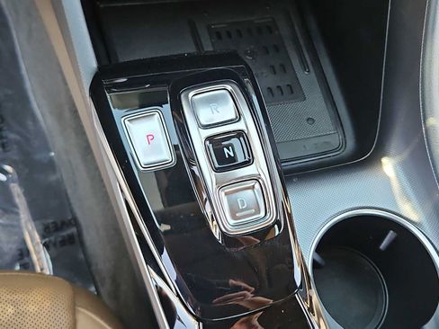 Used 2021 Hyundai Sonata Limited FWD image 32