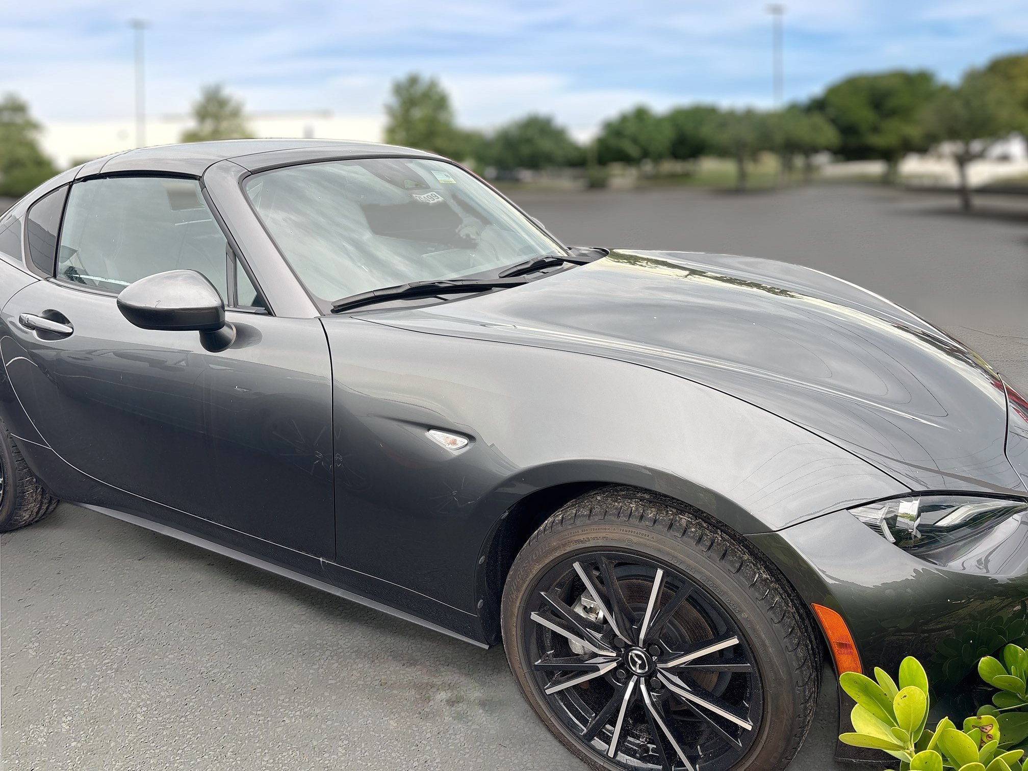 Used 2025 MAZDA MX-5 Miata RF Grand Touring w/ Weather Package RWD image 4