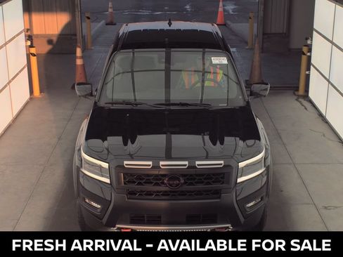 Used 2026 Nissan Frontier Pro-X w/ Pro-X Convenience Package RWD image 2