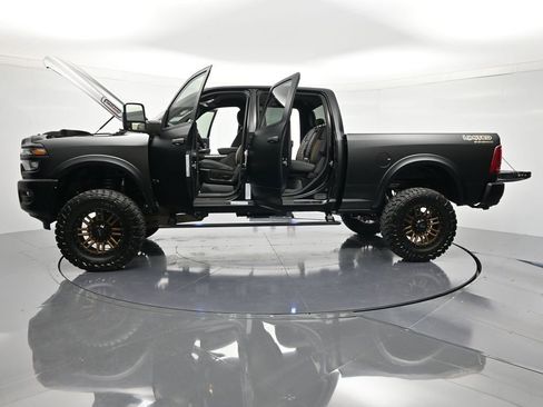 New 2026 RAM 2500 Big Horn AWD/4WD image 46