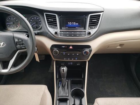 Used 2017 Hyundai Tucson SE w/ SE Popular Package 02 AWD/4WD image 15