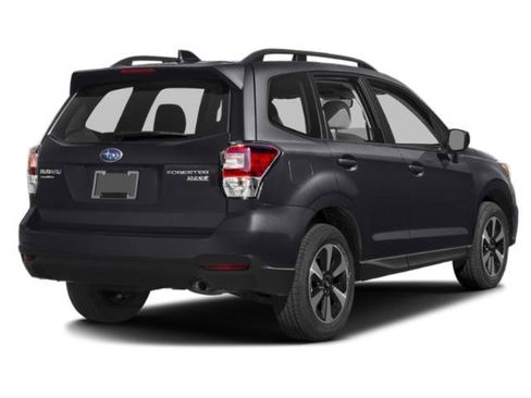 Used 2018 Subaru Forester 2.5i Premium w/ Protection Package #1 AWD/4WD image 2