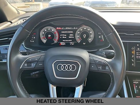 Used 2022 Audi Q8 Premium Plus w/ Premium Plus Package image 22