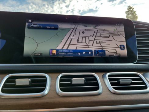 Certified 2025 Mercedes-Benz GLE 580 4MATIC image 31