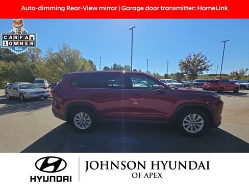 Used 2024 Toyota Grand Highlander XLE image 14