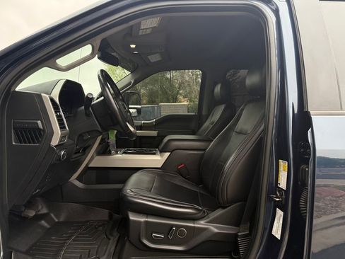 Used 2019 Ford F250 Lariat w/ Lariat Value Package AWD/4WD image 34