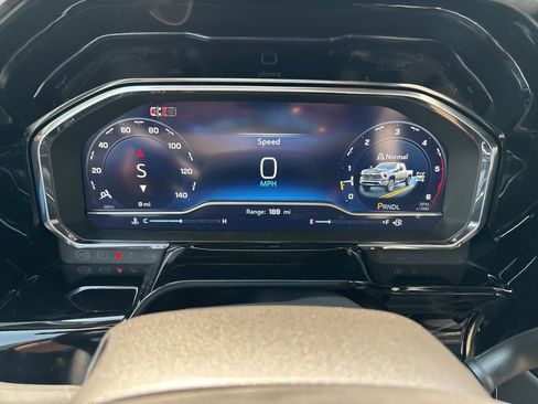 New 2025 Chevrolet Silverado 2500 LTZ w/ LTZ Convenience Package image 18