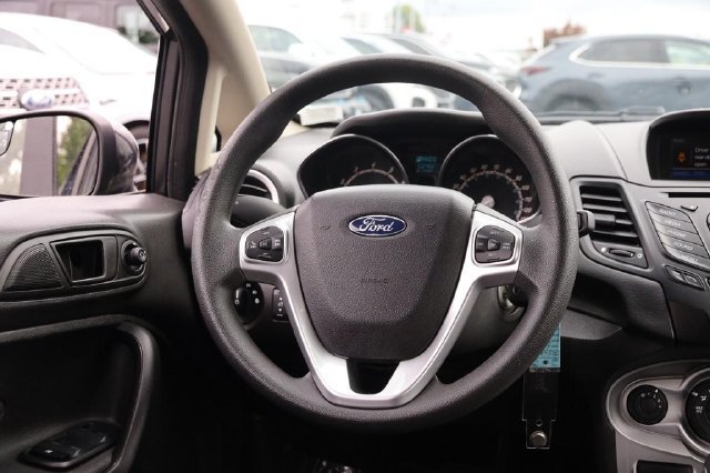 Used 2018 Ford Fiesta SE FWD image 23