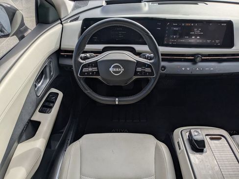 Used 2023 Nissan Ariya AWD image 16