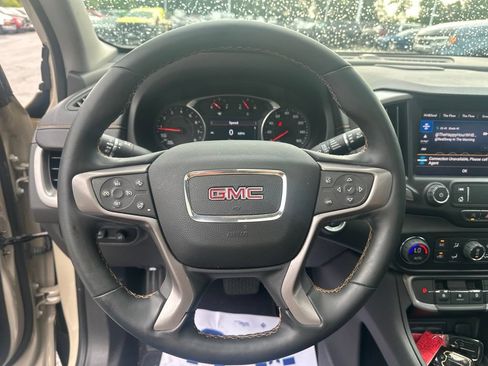 Certified 2023 GMC Terrain AT4 w/ Infotainment Package II AWD/4WD image 15