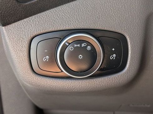 Used 2020 Ford Transit Connect XL image 27