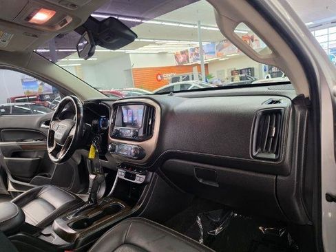 Used 2017 GMC Canyon Denali RWD image 8