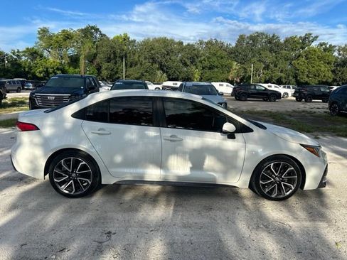 Used 2020 Toyota Corolla SE FWD image 18