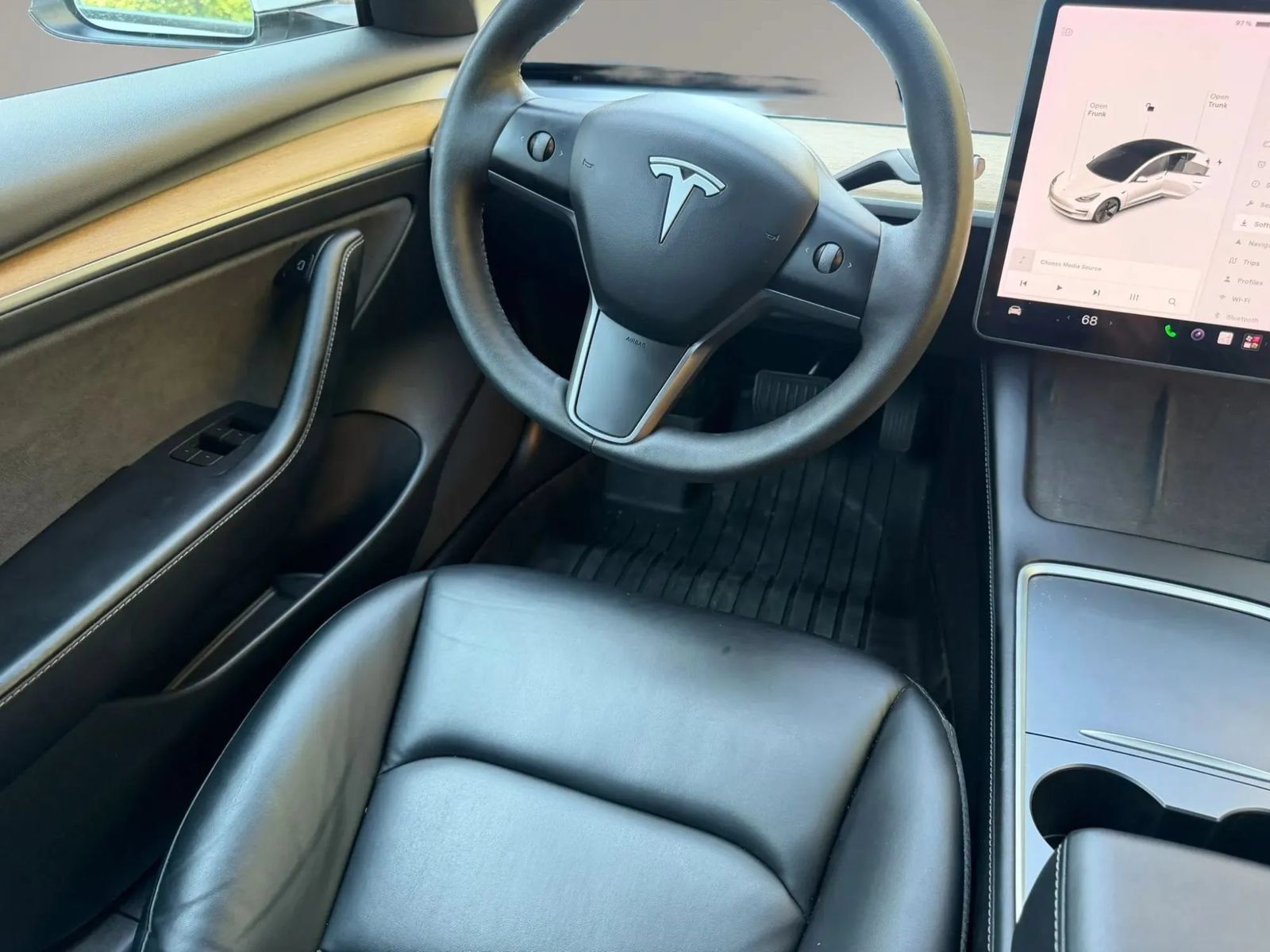 Used 2021 Tesla Model 3 Standard Range Plus RWD image 14