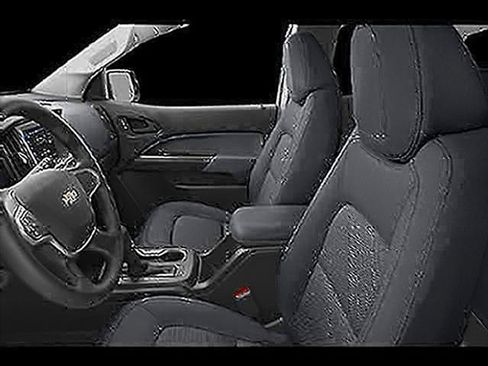 Used 2022 Chevrolet Colorado W/T w/ WT Convenience Package RWD image 24