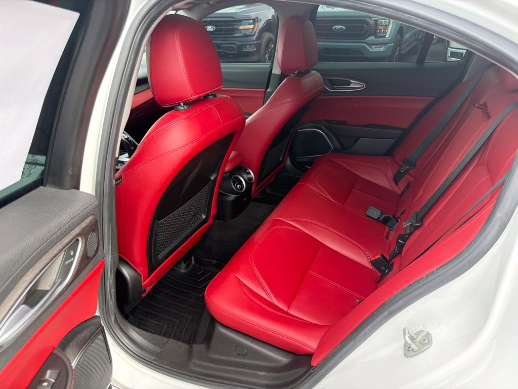 Used 2021 Alfa Romeo Giulia Ti w/ Active Assist 2 Package TI AWD/4WD image 14