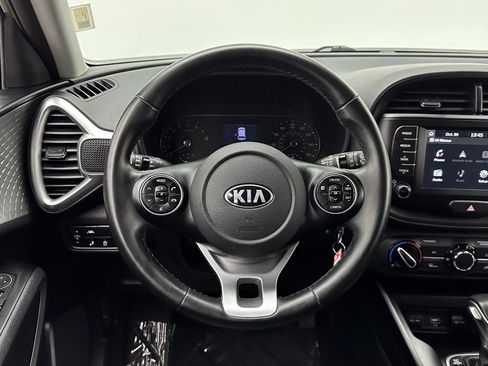Used 2021 Kia Soul X-Line image 22