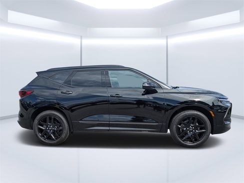 New 2025 Chevrolet Blazer RS w/ Driver Confidence II Package image 2