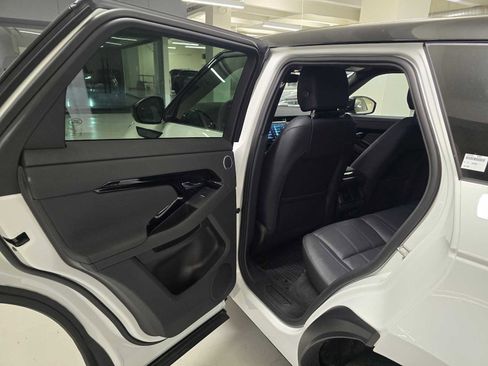 Used 2026 Land Rover Range Rover Evoque S image 17