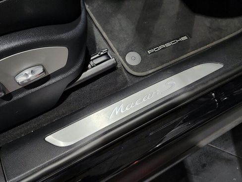 Used 2017 Porsche Macan S AWD/4WD image 28