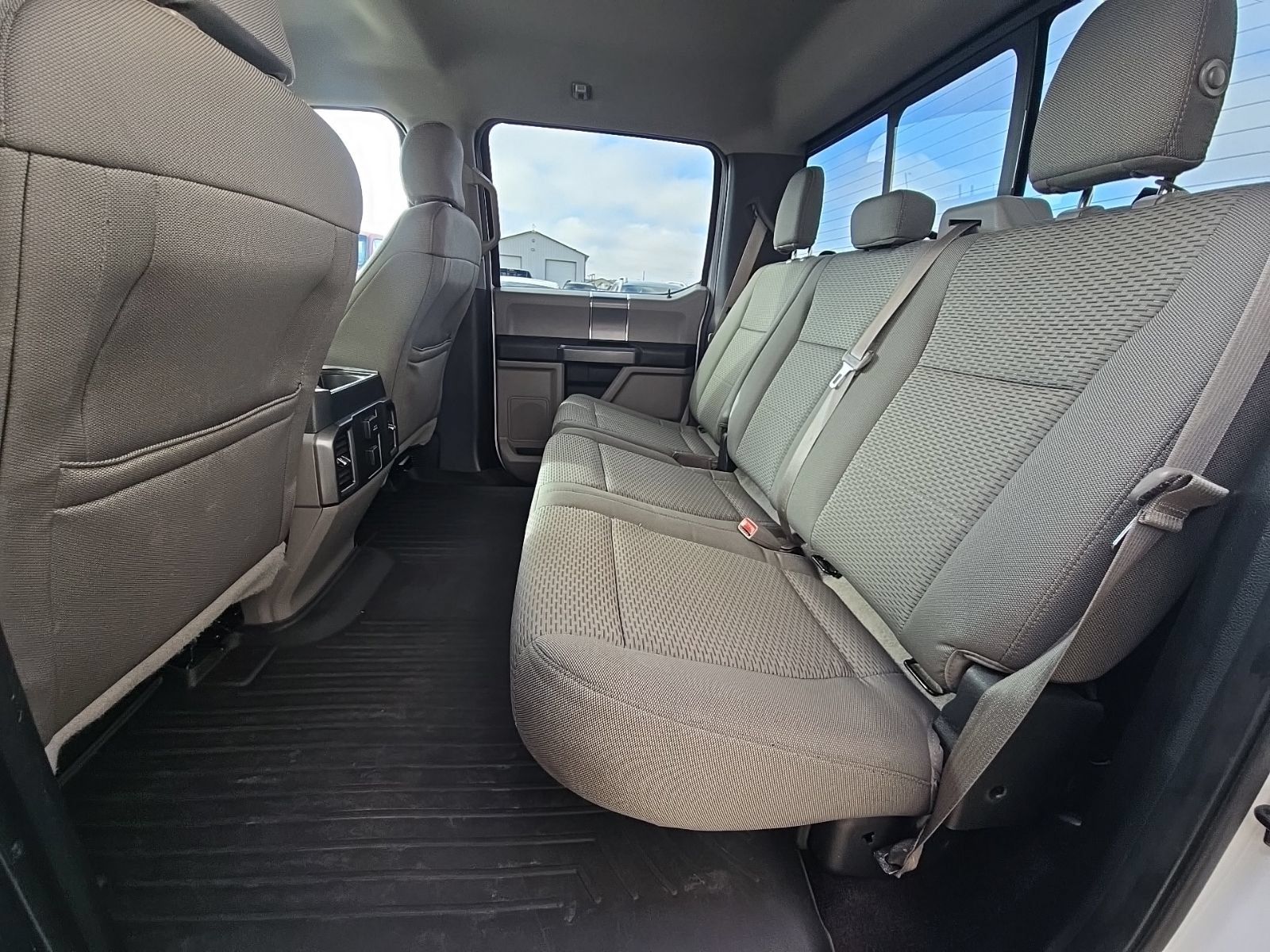 Used 2016 Ford F150 XLT w/ Equipment Group 302A Luxury AWD/4WD image 12