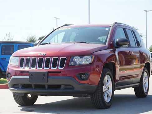 Used 2015 Jeep Compass Sport w/ Power Value Group image 3